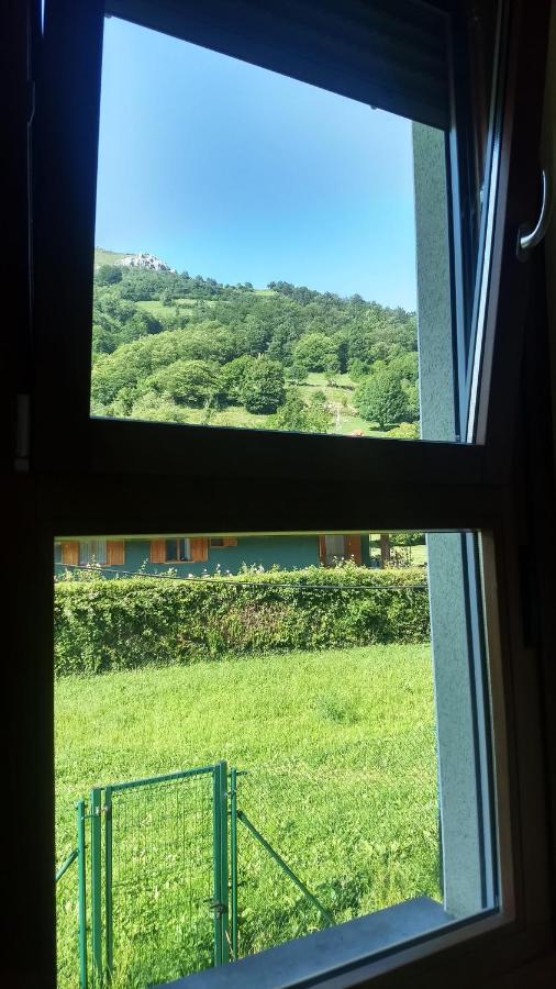 Apto. De Montana La Campa En Felechosa Exteriér fotografie